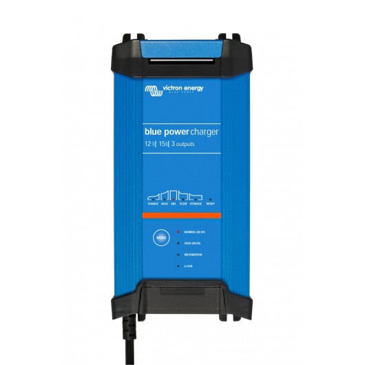 Chargeur Blue Smart IP22 15A 12V